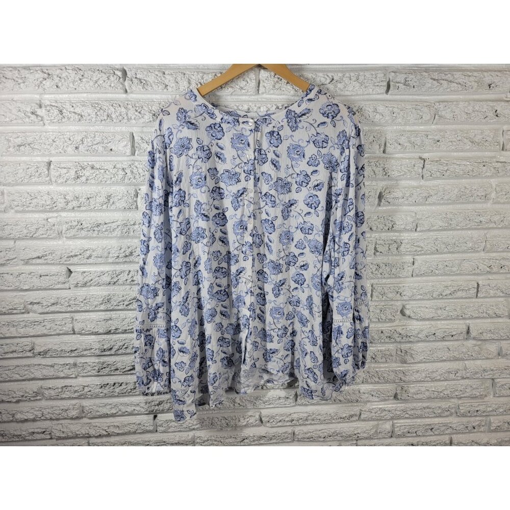 Angels Forever Young Women Top 3X Plus Long Sleeve Blue Floral Rayon FLO149E